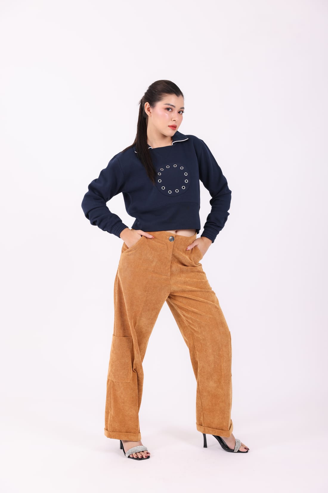 Salma's Signature Accessory VII